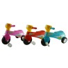 Plastique tricycle disponible en rouge, rose ou bleu