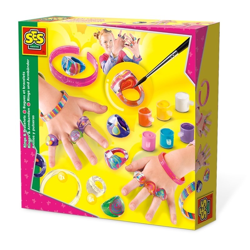 Ses Bagues et bracelets