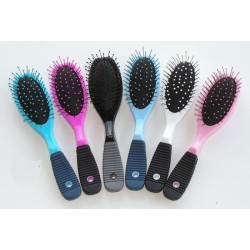 Brosse à cheveux ovale 18 cm