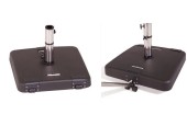 Base de parasol Madison mobile de luxe au moyen d'une poignée supplémentaire. Noir avec tube inox 55 kg béton avec couvercle pla