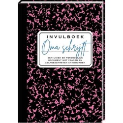 Grand-mère écrit un livre à remplir Relié 96 pages