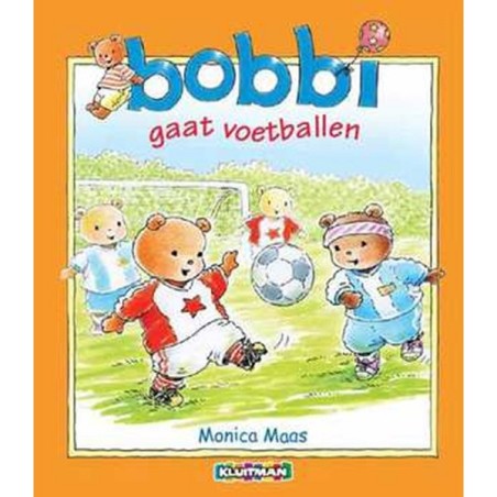 Kluitman Bobbi va jouer au football