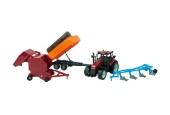 Tractor set frictie met ploeg, stammen- en balenaanhangers 37cm. Rood of groen. In Vensterdoos